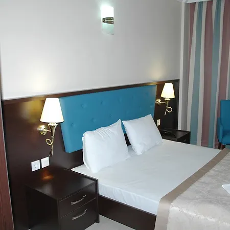 Hotel Burgaz Aquapark 3*