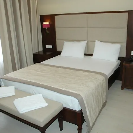 Hotel Burgaz Aquapark 3*